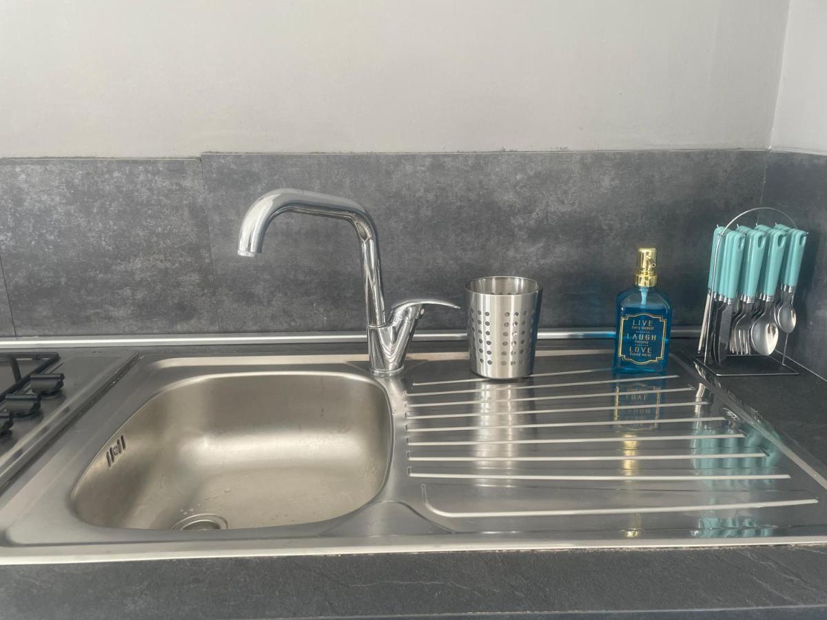 Airport Apartment Happyhouse Fiumicino Kültér fotó